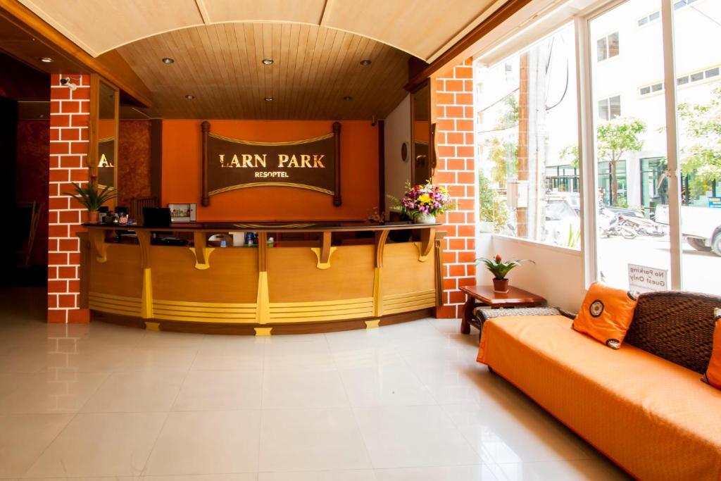 Larn Park Resortel Patong Exterior photo